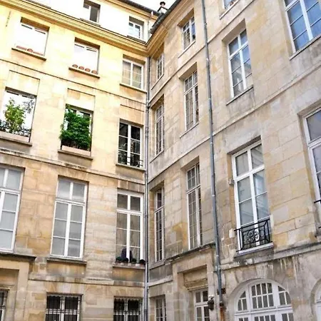 Marais Rooftop Appartamento
