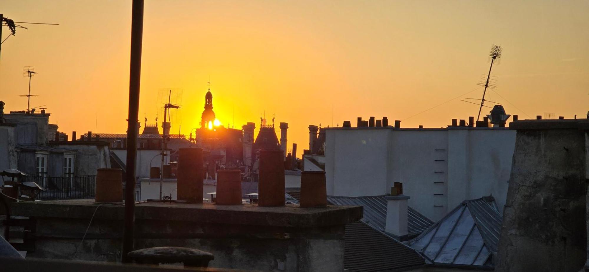 Marais Rooftop * Parigi